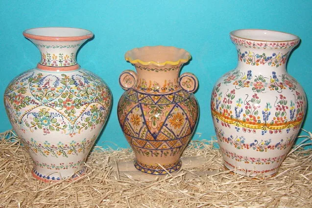 Floreros variados