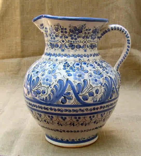 Jarra toledana azul