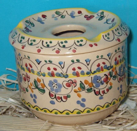 Cenicero de cerámica